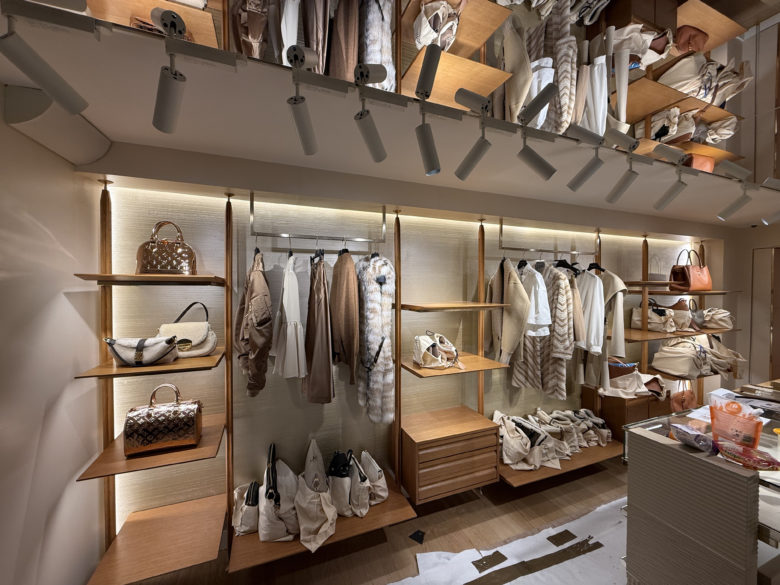 rénovation intérieur magasin en station